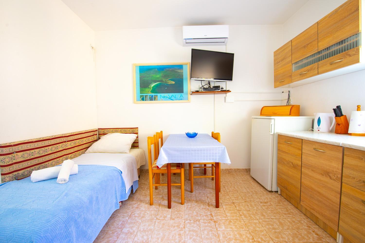 Garden Resort - Apartments Ruzmarin Potocnica Luaran gambar